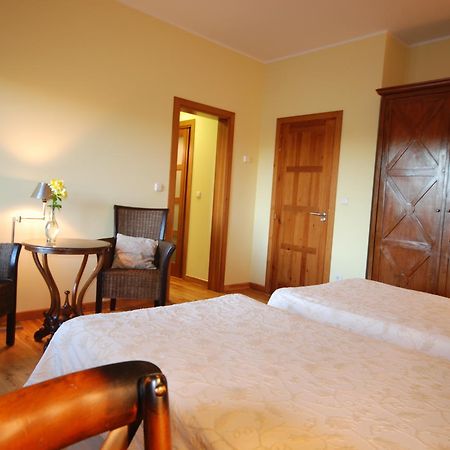 Hotel Del Verde Al Amarillo Penasrubias de Piron Buitenkant foto
