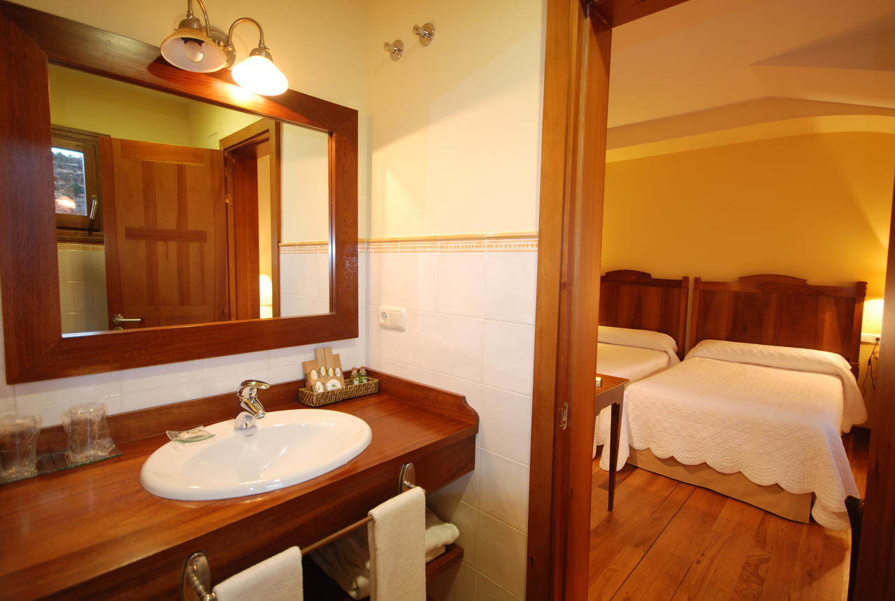 Hotel Del Verde Al Amarillo Penasrubias de Piron Kamer foto