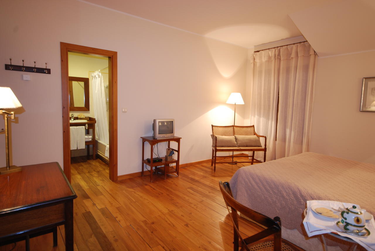 Hotel Del Verde Al Amarillo Penasrubias de Piron Buitenkant foto
