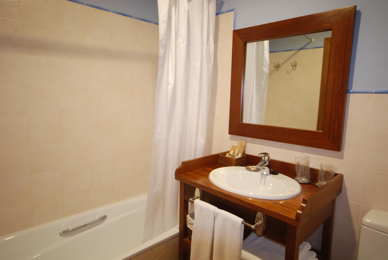 Hotel Del Verde Al Amarillo Penasrubias de Piron Kamer foto