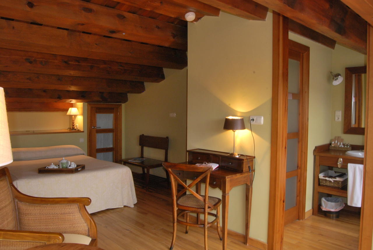 Hotel Del Verde Al Amarillo Penasrubias de Piron Buitenkant foto